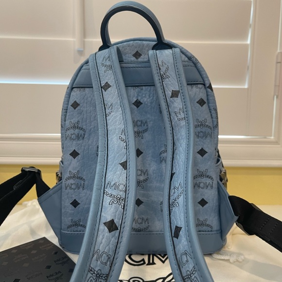 MCM MINI BACKPACK - Picture 4 of 8